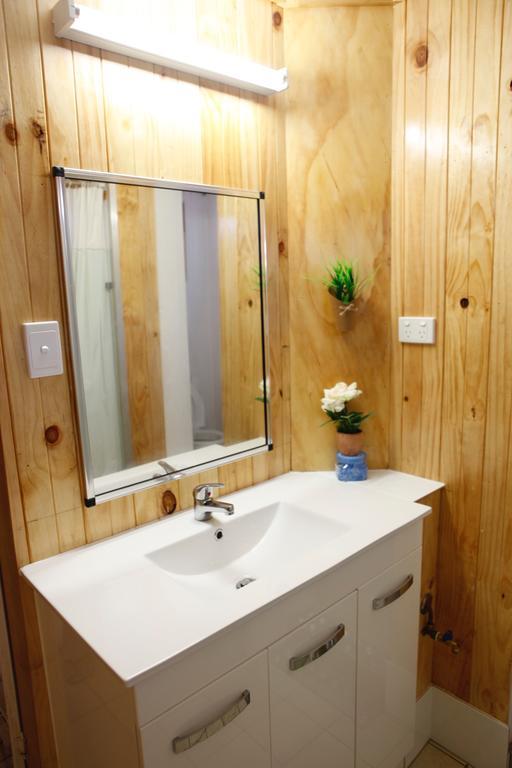 Happytourcairns Sharehouse Hostel ภายนอก รูปภาพ