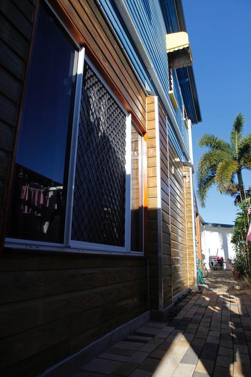 Happytourcairns Sharehouse Hostel ภายนอก รูปภาพ